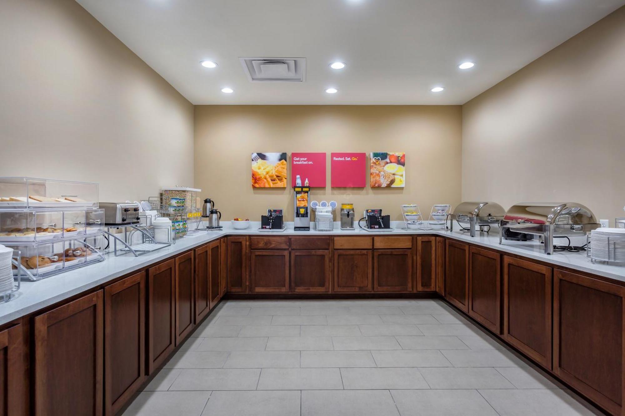 Comfort Suites Боулинг Грийн Екстериор снимка