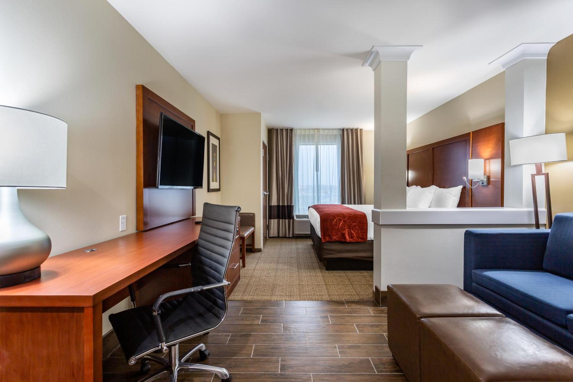 Comfort Suites Боулинг Грийн Екстериор снимка